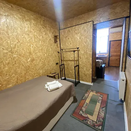 Family Apartment In Avlabari تبليسي المظهر الخارجي الصورة