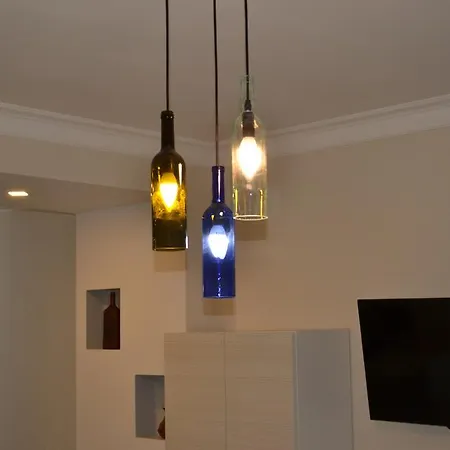 Family Apartment In Avlabari تبليسي المظهر الخارجي الصورة